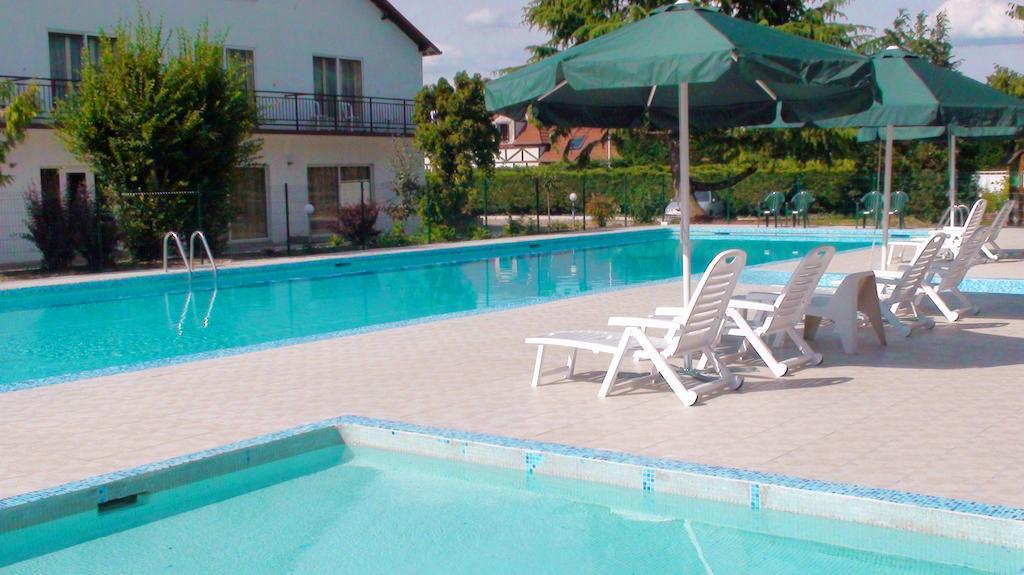 Motel Des Bruyeres Lamotte-Beuvron Exteriér fotografie