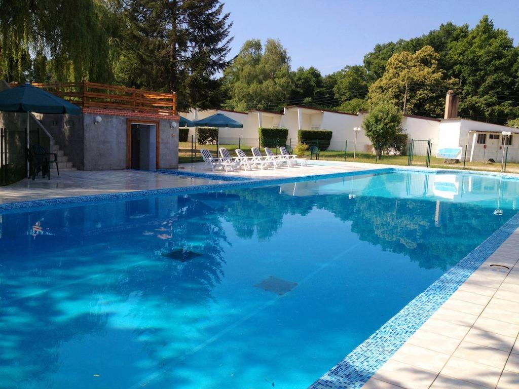 Motel Des Bruyeres Lamotte-Beuvron Exteriér fotografie